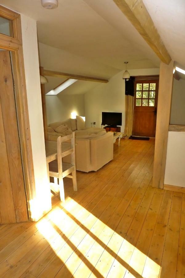 Glanwye Apartment Hay-On-Wye Bagian luar foto